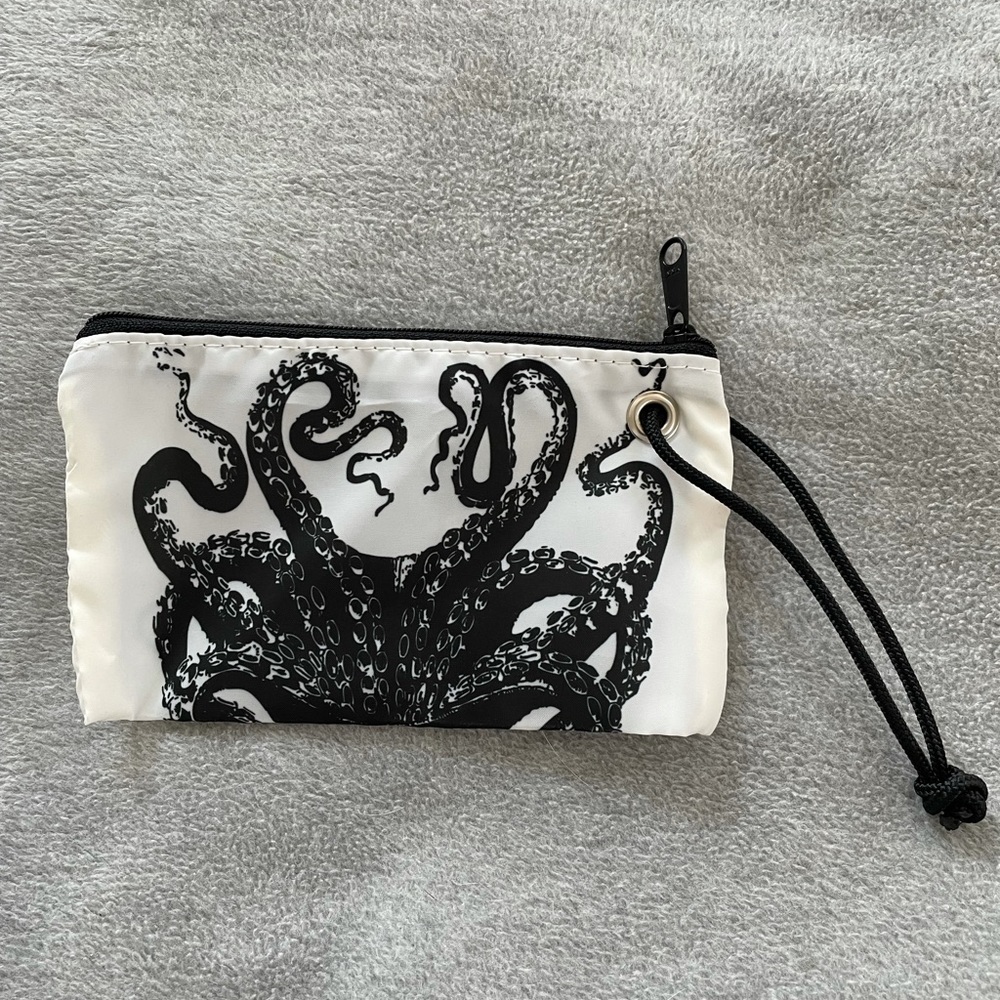 Sea Bags Maine like new octopus wristlet